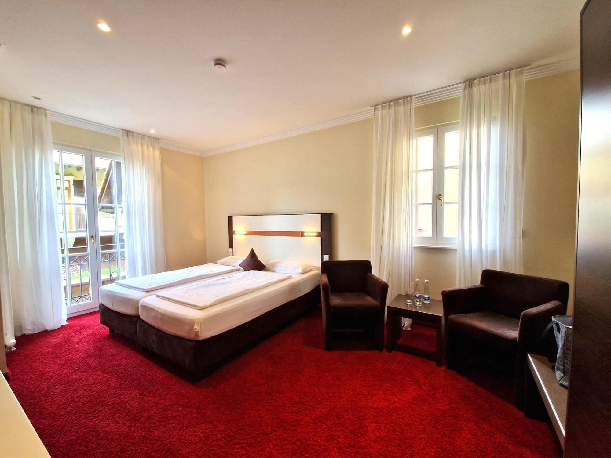 Mosers Blume Relax & Genuss Hotel ฮาสลัค อิม คินซิกทัล ภายนอก รูปภาพ